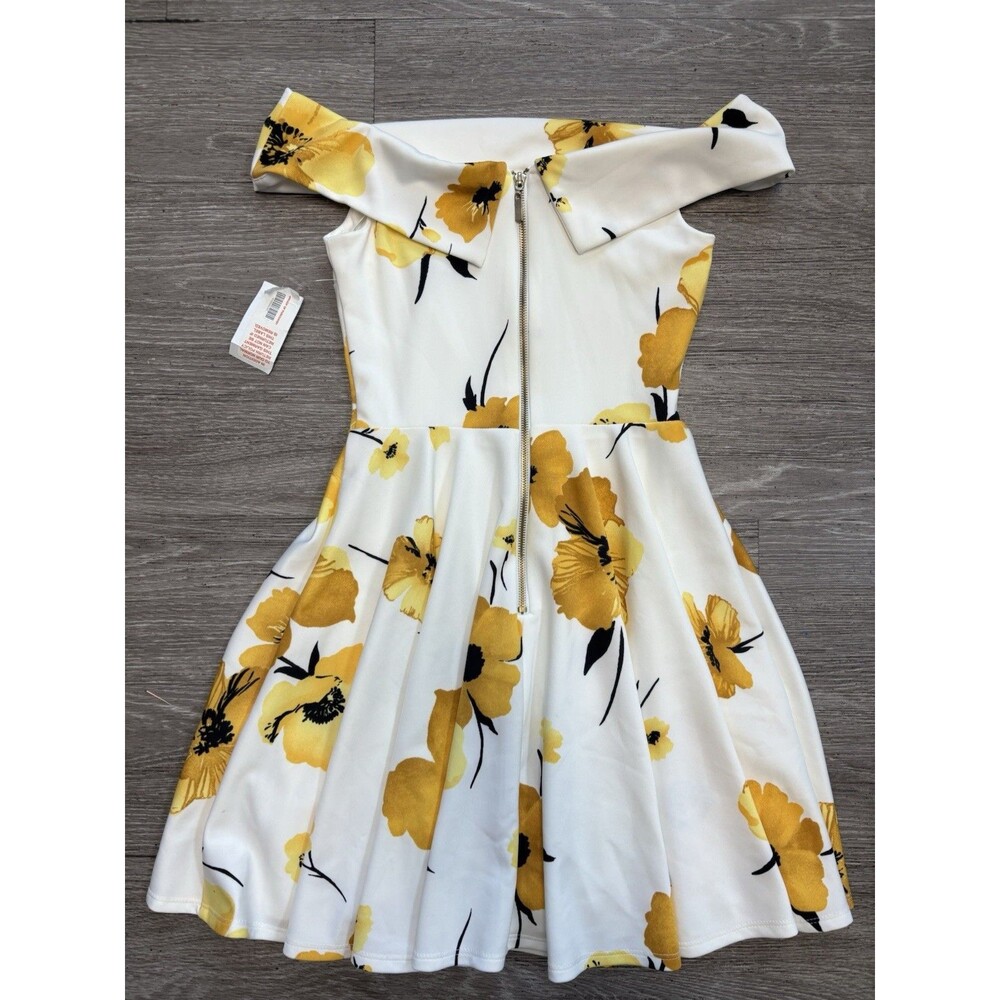 B Darlin Juniors' Yellow Floral Dress Off-the-shoulder Neckline Size 3/4 - Picture 4 of 9